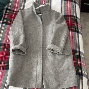 Vince. Wool coat size XS, missing hood.